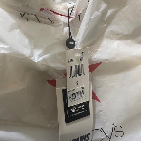 White faux fur coat - Picture 3 of 3